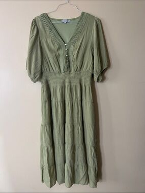 J. Gee Olive Green V-Neck Tiered Midi Dress